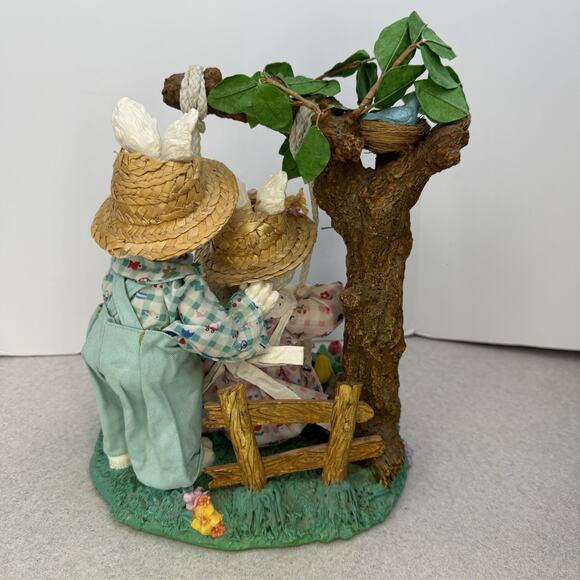 Vintage Fabric Mach's Resin Easter Bunnies Picnic Swinging Set‎ - Picture 15 of 15